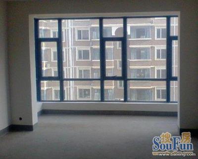 买房就找专业的经纪人:楼王位置 不把山 不挡光